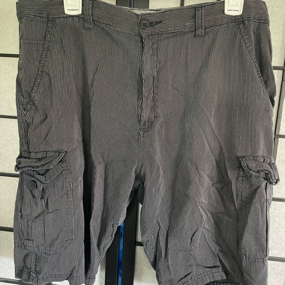 Black Cargo Shorts with Belt Loops and Knee-Length Design